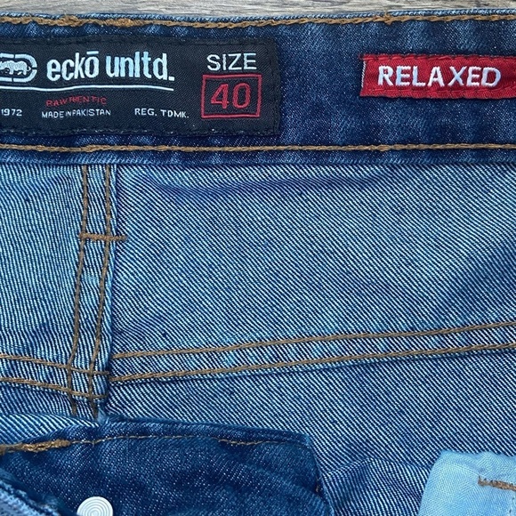 Ecko Untld Y2K Men's Denim Shorts Size 40 Relaxed Fit Color Blue Mid Wash - Picture 9 of 11